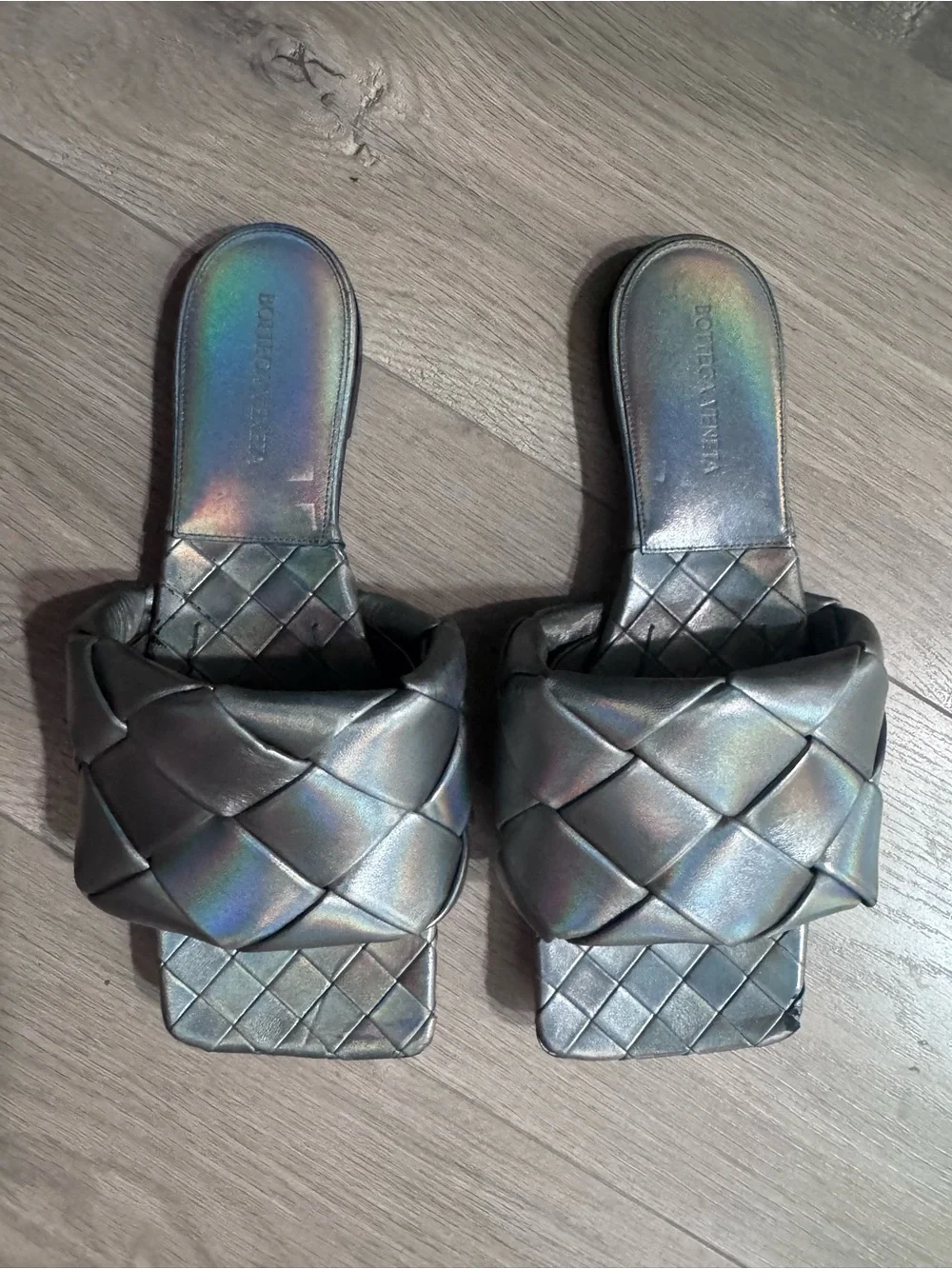 Bottega Veneta Iridescent Woven Slide Mules - Metallic Gray